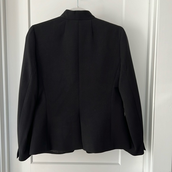 J Crew black no collar blazer with hook and eye closure, front pockets size 4 - Picture 4 of 7